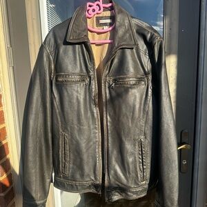 Men's Classic Brown Leather Jacket